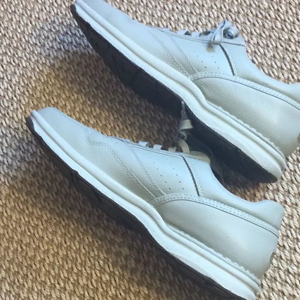 ROCKPORT PROWALKER in size 11 - Picture 10 of 16